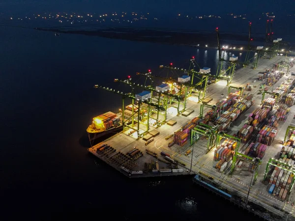 Vista Aérea Navio Recipiente Que Carrega Descarrega Porto Mar Profundo — Fotografia de Stock