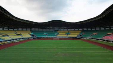 Patriot Stadyumu 'nun güzel manzarasının yukarıdan görünüşü. Bekasi, Endonezya, 1 Haziran 2021