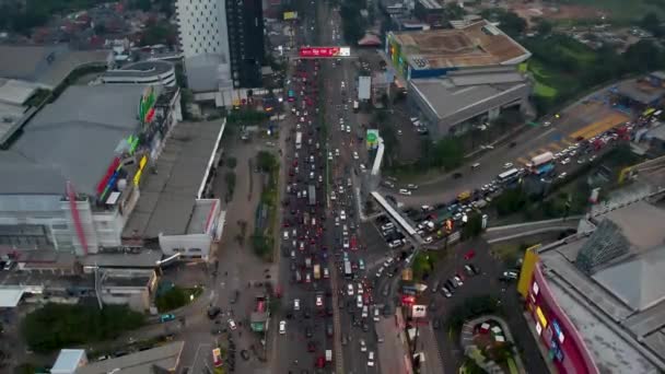 Dopravní Zácpa Znečištěných Ulicích Bekasi Nejvyšší Počet Motorových Vozidel Dopravní — Stock video