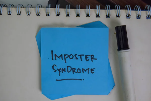 Sindrome Imposter Scrivere Note Appiccicose Isolate Tavolo Legno — Foto Stock