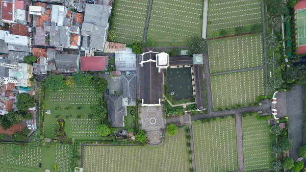 Vista Aérea Cemitério Guerra Holandês Com Cruzes Madeira Ereveld Menteng — Fotografia de Stock