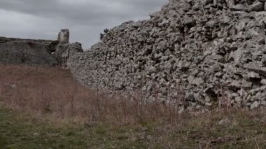 Norman şatosunun kalıntıları Bojano 'nun Civita Superiore köyünde Normanlar tarafından 11. yüzyılda inşa edildi..