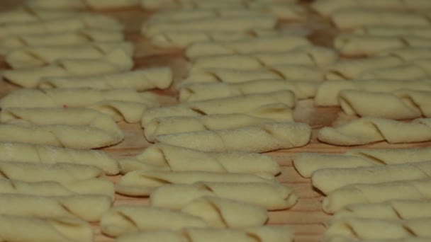 国产Fusilli Ferro Flour — 图库视频影像