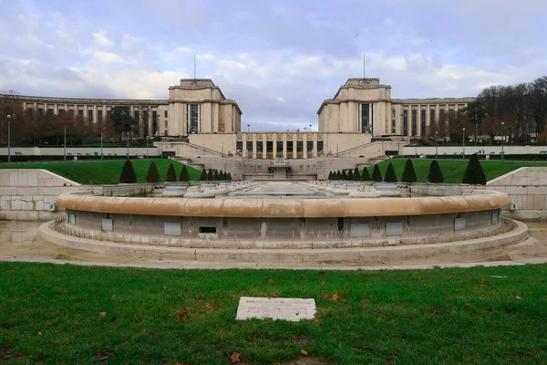 Paryż Francja Grudnia 2020 Widok Pałac Chaillot Położony Placu Trocadero — Zdjęcie stockowe