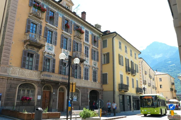 Aosta Italia Julio 2021 Centro Turístico Con Edificios Arquitectura Tradicional —  Fotos de Stock