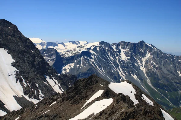 Snowcapped Skalnatý Vrchol Nadmořské Výšce Savoyi Horská Krajina Alpách Ledovci — Stock fotografie