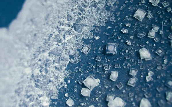 Close Tiny Salt Crystals Grown Basin Salt Bath — Stockfoto