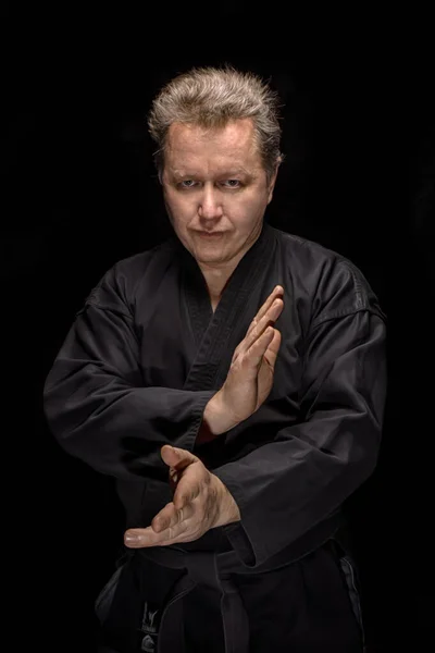 Primer Plano Retrato Maestro Aikido Con Ropa Tradicional Samurai Hakama — Foto de Stock