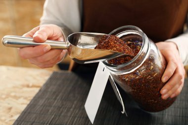 Satıcı çay. Çay salonu