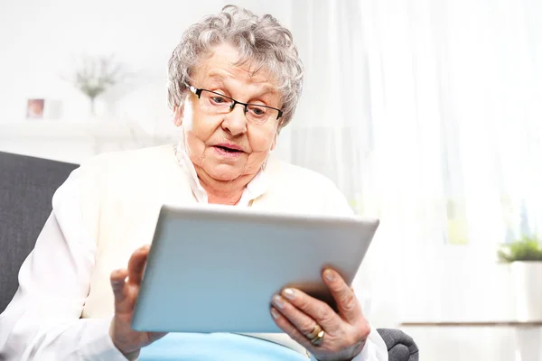 Grandma and  computer. — Stock Photo, Image