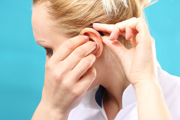 Потеря слуха. Слуховой аппарат
