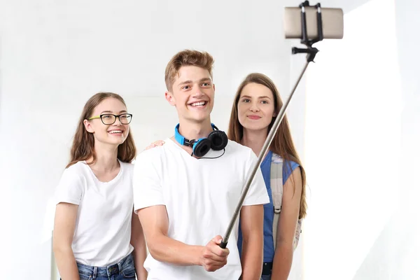 Escuela de selfies, Adolescentes — Foto de Stock