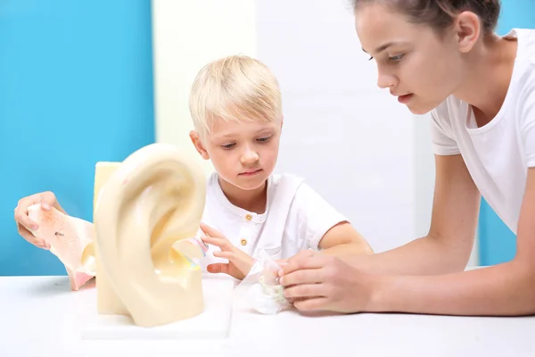 Caring for the hearing? — Stock Photo, Image