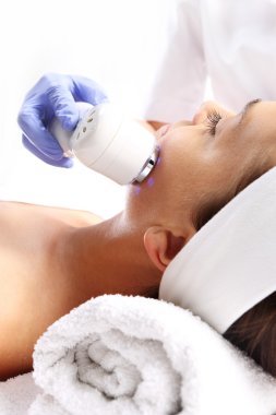 Facial treatment, ultrasound clipart