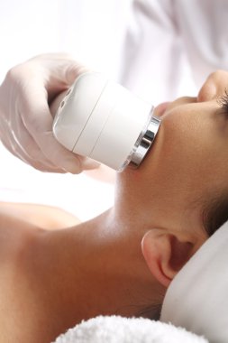 Ultrasound beauty treatment clipart