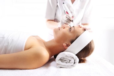 Oval yüz microneedle Mezoterapi, güzellik bakımı
