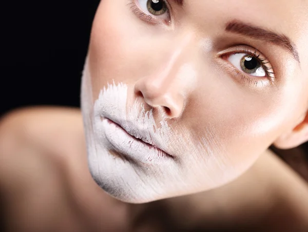 Maquillaje blanco. Misterio —  Fotos de Stock