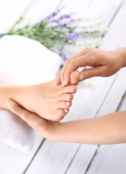 Réflexologie, Massage des pieds — Photo