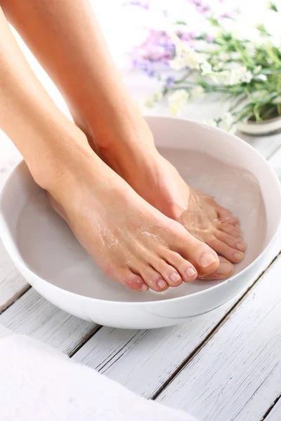 Лечебная ванна для ног — стоковое фото