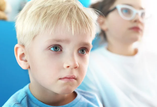 Niño triste.. — Foto de Stock