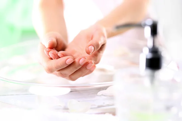 Tratamentos caseiros para mãos e unhas — Fotografia de Stock