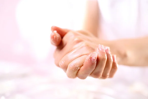 Manikyr, hand peeling — Stockfoto