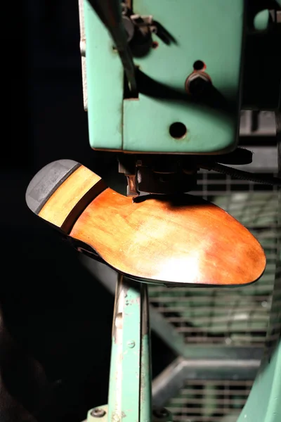 職業靴屋の靴のデザイン — ストック写真