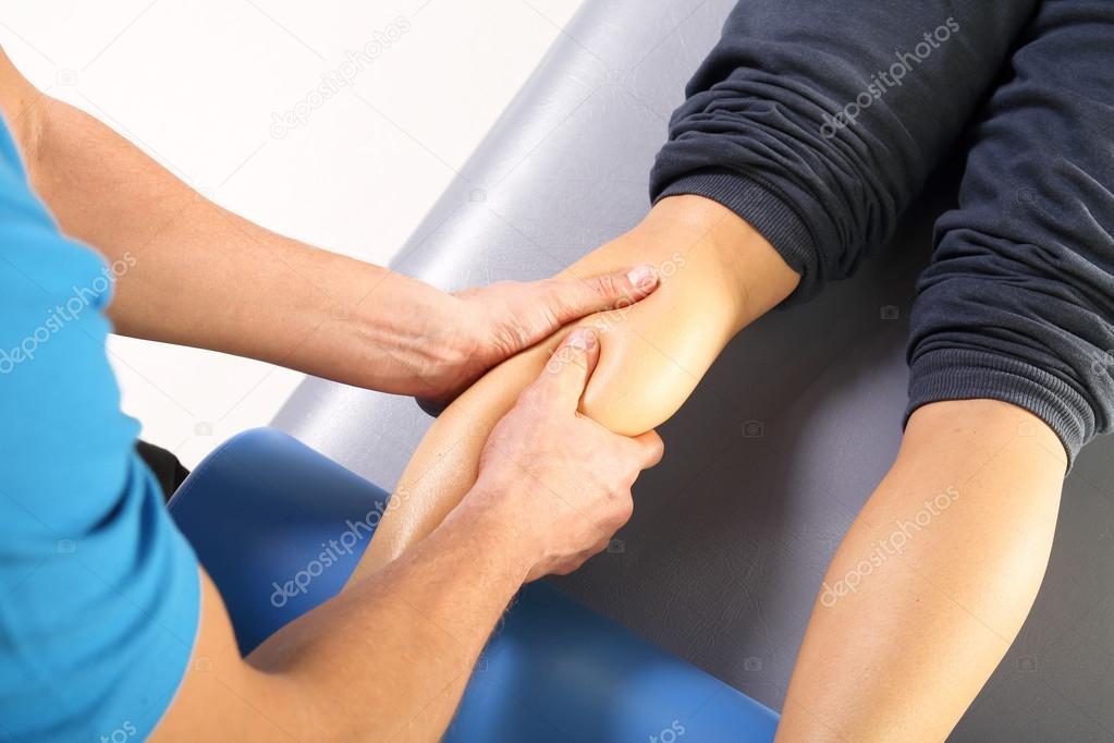 Massage calf muscle massager oppresses.