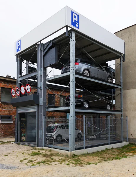 Katmanı otomobil park