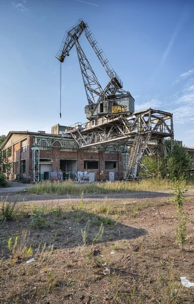 The historic shipyard crane — Stock Photo, Image