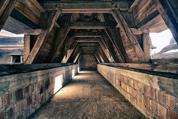 Kalenin içinde terk edilmiş Oda