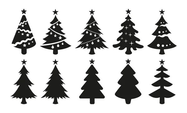 Beyaz arka planda izole edilmiş siyah Noel ağaçlarının simgeleri. Tepesinde yıldızlar olan siyah noel ağaçları siluetleri..