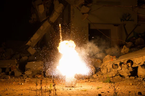 爆発写真素材 ロイヤリティフリー爆発画像 Depositphotos 爆発写真素材 ロイヤリティフリー爆発画像 Depositphotos