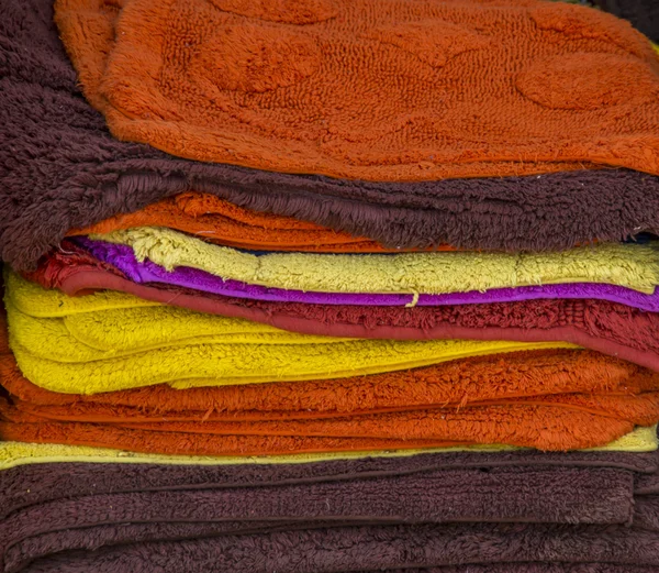 Cheap towels on sale — Stock Photo, Image