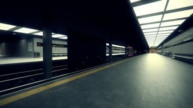 Tren istasyonunda gelen metro treni