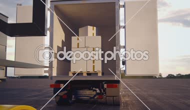 Forklift boşaltma yığınının içinde bir kamyon Box kaydırma