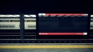 Tren istasyonunda gelen metro treni