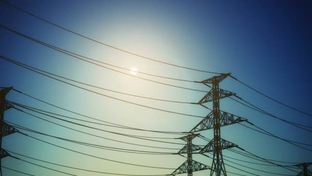 Elektriciteit pylonen en lijnen — Stockvideo
