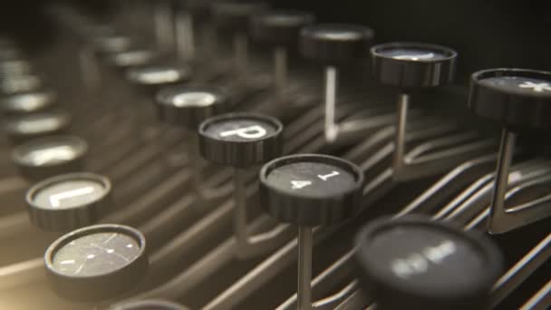 Máquina de escribir vintage en la mesa — Vídeos de Stock