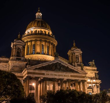 Gece Isaacs Katedrali. Parça. Saint-Petersburg, Rusya