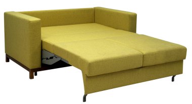 Köşedeki kanepe beyaz arka planda izole edilmiş. Kırpma yolu da dahil. Kanepe uyumak için hazır..