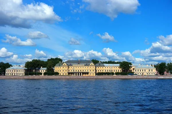 Санкт-Петербургский дворец Меньшикова — стоковое фото