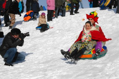 Gatchina, Leningrad region, Rusya Federasyonu - 5 Mart 2011: geleneksel Rus tatil Maslenitsa