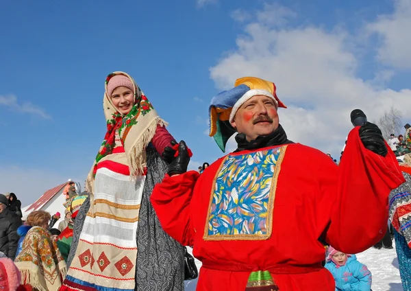 Gatchina, Leningrad region, RUSSIA - March 5, 2011: The traditional Russian holiday Maslenitsa — Stock Photo, Image