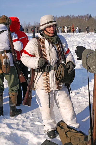 Гатчина, Россия, 18 февраля 2012 г.: Реконструкция сражения Второй мировой войны — стоковое фото