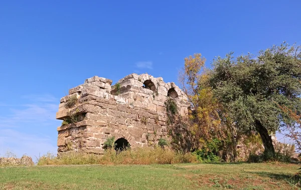 Ruines anciennes, partie de l'aqueduc — Photo