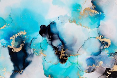 Soyut akışkan sanat. Tuvale alkol mürekkebi dökülmüş. Mavi, siyah ve altın.