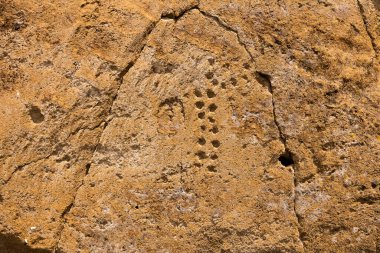 Petroglyph Point, Lav Yatakları NM 'de taşa oyulmuş yerli Modoc petroglifleri.