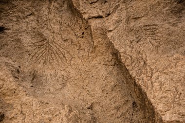 Petroglyph Point, Lav Yatakları NM 'de taşa oyulmuş yerli Modoc petroglifleri.