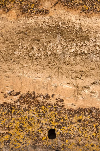 ネイティブ モドック ペトログリフ Lava Beds ペトログリフ ポイントで石に刻まれたペトログリフ — ストック写真